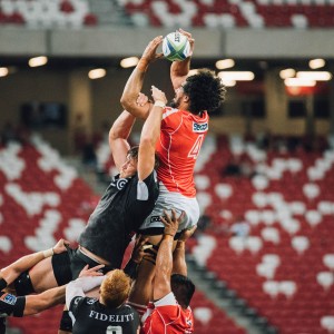 开云官网在线-NBA球星场边吃爆米花：意想不到的轻松时刻